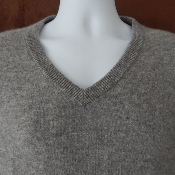 NWT Men’s Luxury 2-PLY Cashmere Promo Club Room V-NECK Grey Heather Sweater XL - Picture 4 of 7